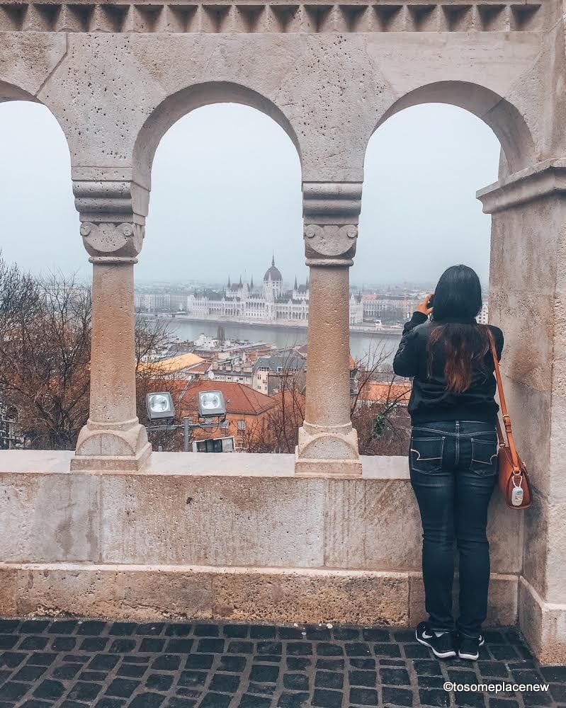 从布达城堡看风景-在2天内探索匈牙利首都布达佩斯-这是您完美的布达佩斯行程，涵盖历史景点，城市生活和晚餐巡航
