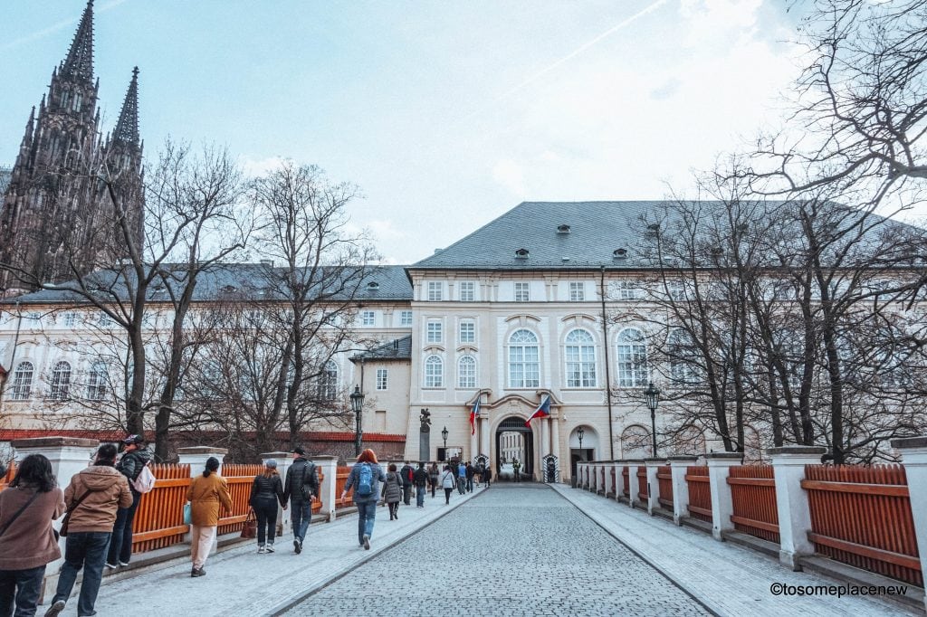 布拉格城堡和捷克总统官邸的入口