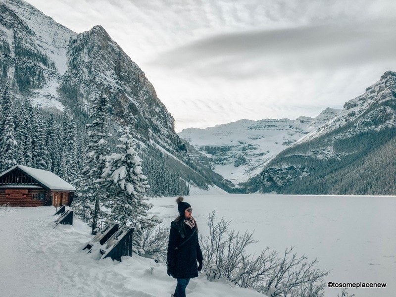 班夫冬季活动——露易丝湖被白雪覆盖
