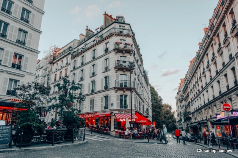 探索巴黎的亲密方式——巴黎私人游是了解浪漫之都巴黎文化的好方法。这是一个与你梦想中的城市“接触和参与”的完美方式，旅行指南对城市和它的巴黎社区有深入的了解，带你去像标志性的埃菲尔铁塔，卢韦，蒙马特，巴黎圣母院，凡尔赛等等!-巴黎私人游#巴黎
