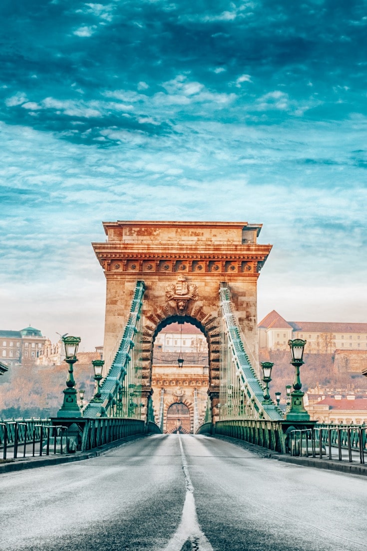 匈牙利布达佩斯铁链桥