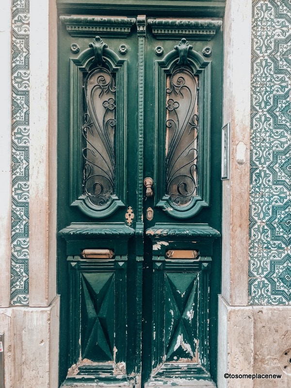 门和瓷砖Bairro Alto