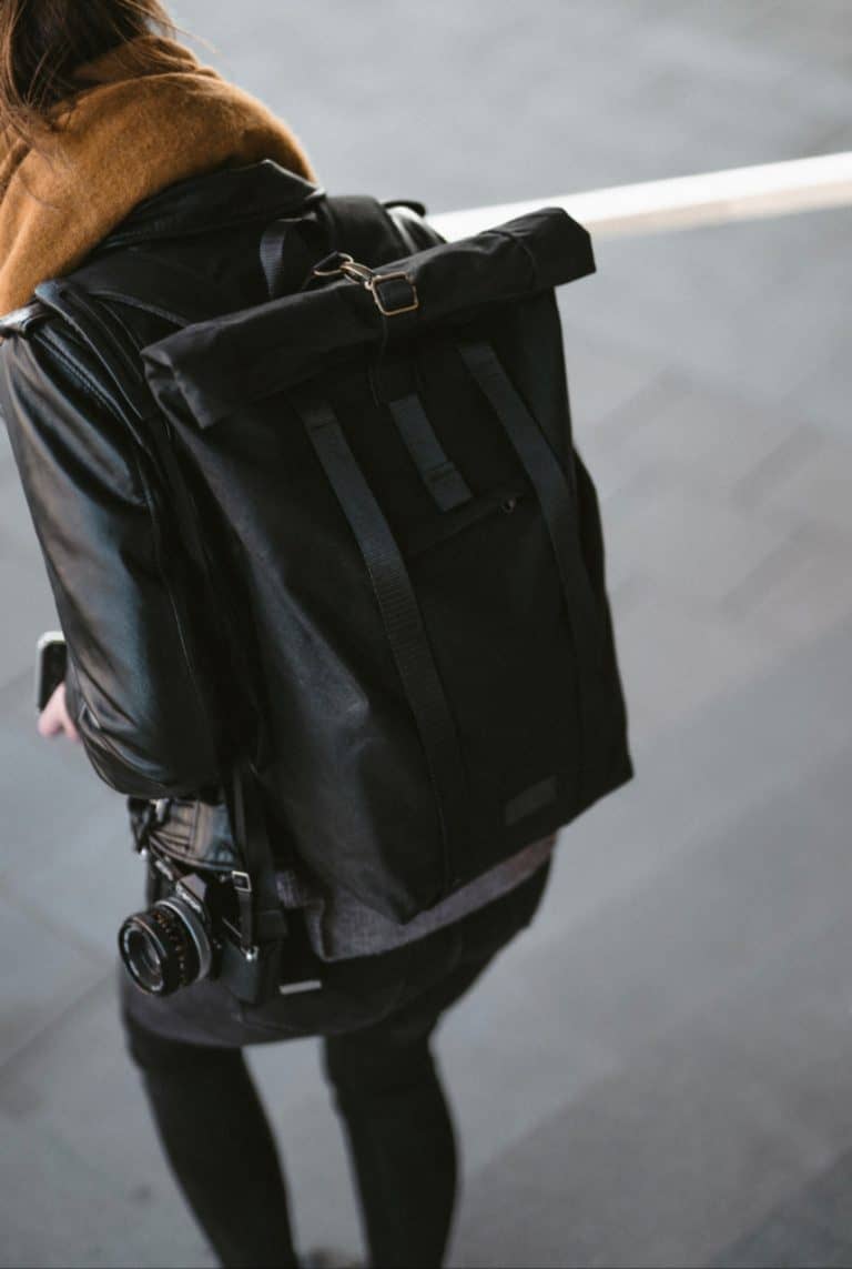 12款最适合旅行的极简主义背包