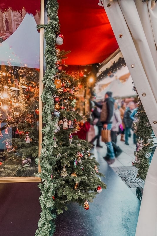 在这个节日的冬天，美国最好的18个圣诞市场