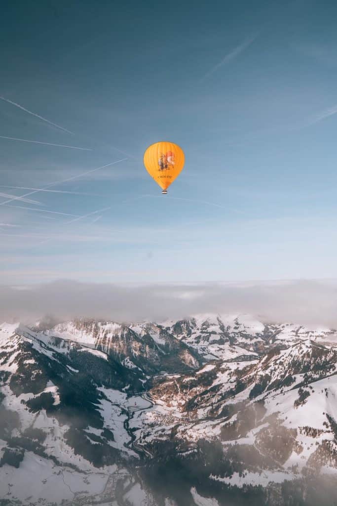 Château-d’oex气球节瑞士冬季最佳旅游景点