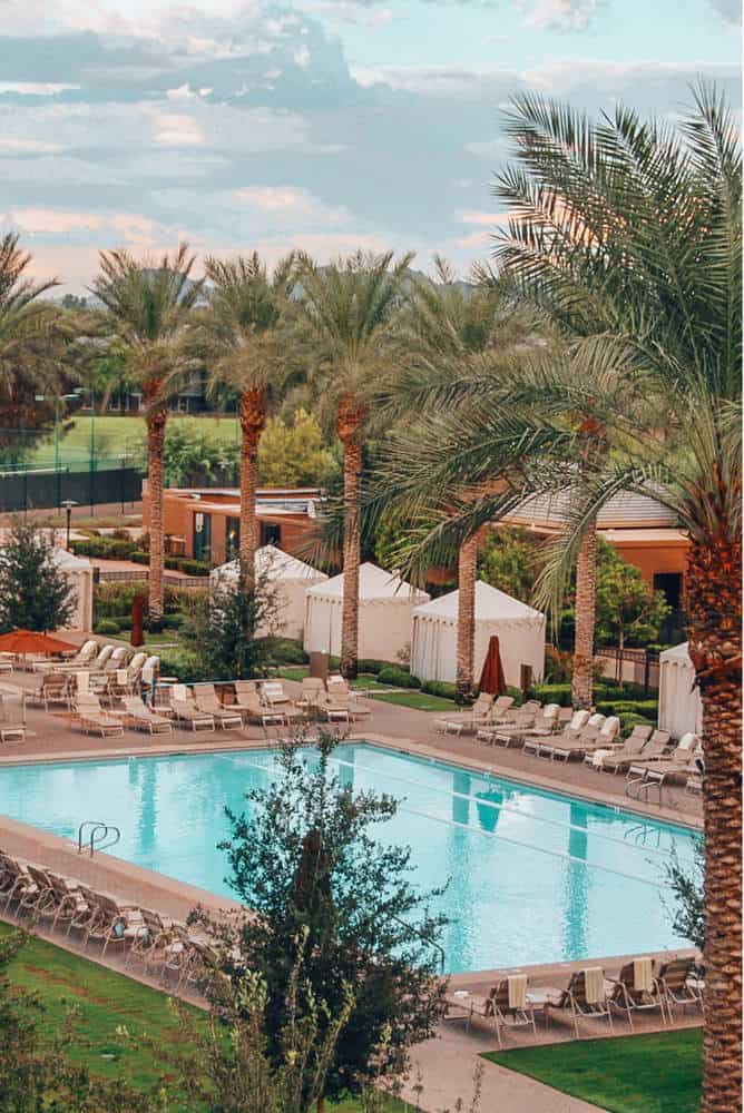从带泳池的别墅到阁楼，这些都是斯科茨代尔AZ最好的Airbnbs