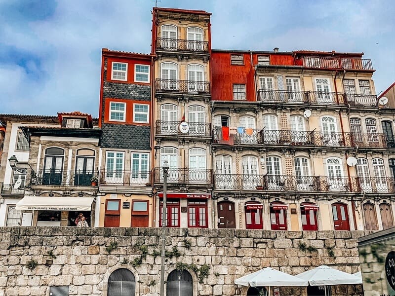 在葡萄牙波尔图的Rebeira的房屋视图