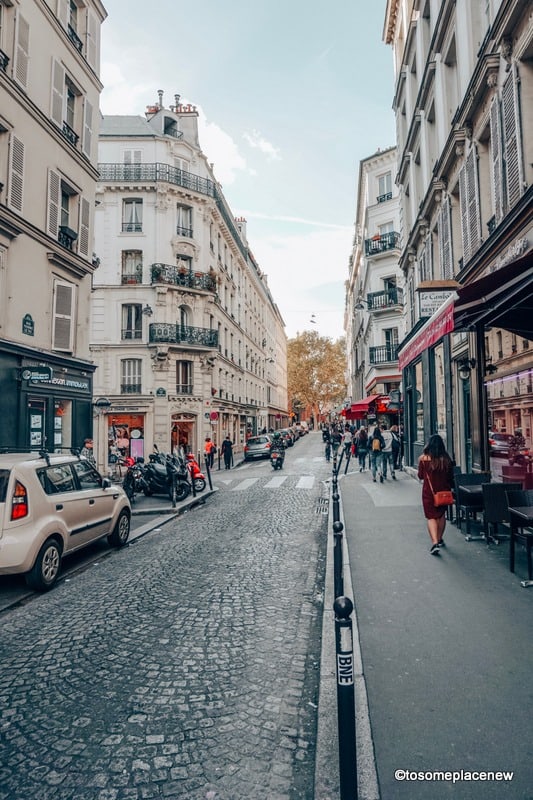 秋天的巴黎小巷